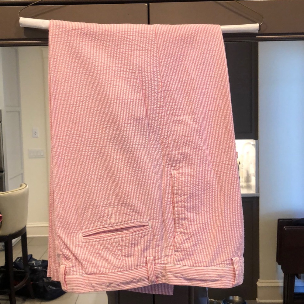 Boy’s Vineyard Vines sear-sucker pants